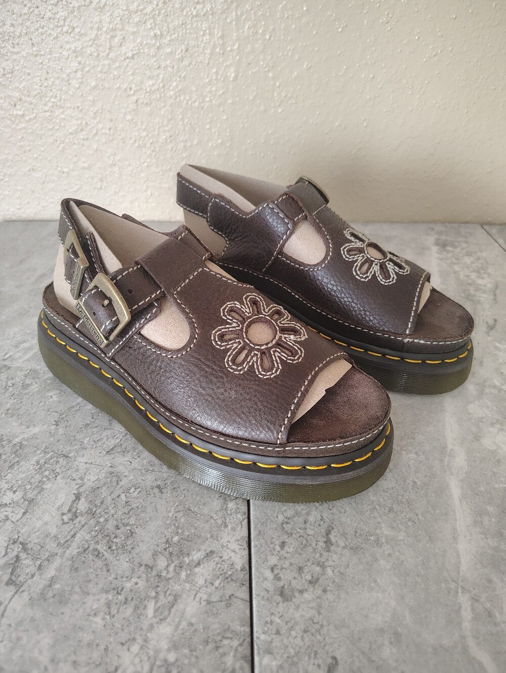 Dr. Martens Dunnet Flower Platform Sandals Y2K Women's Vintage - Picture 2 of 16